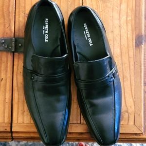 Slip on NEW Kenneth Cole dress shoes